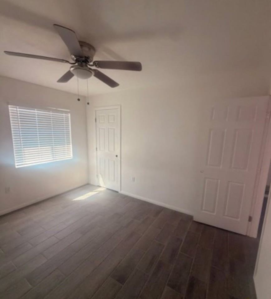 1220 Driftwood Dr - Photo 4 of 9