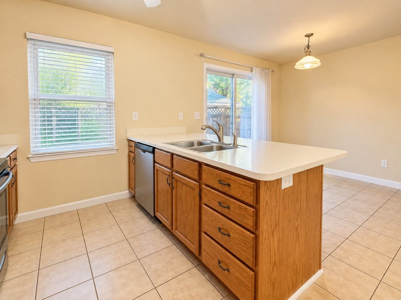 2 Wetherburne Way - Photo 5 of 18