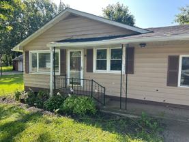 705 W Royerton Rd - Photo 1 of 1