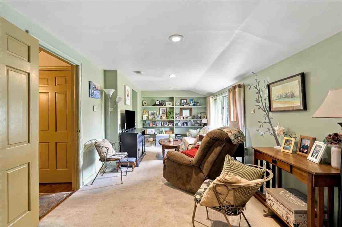 186 Washington St #REAR - Photo 7 of 16
