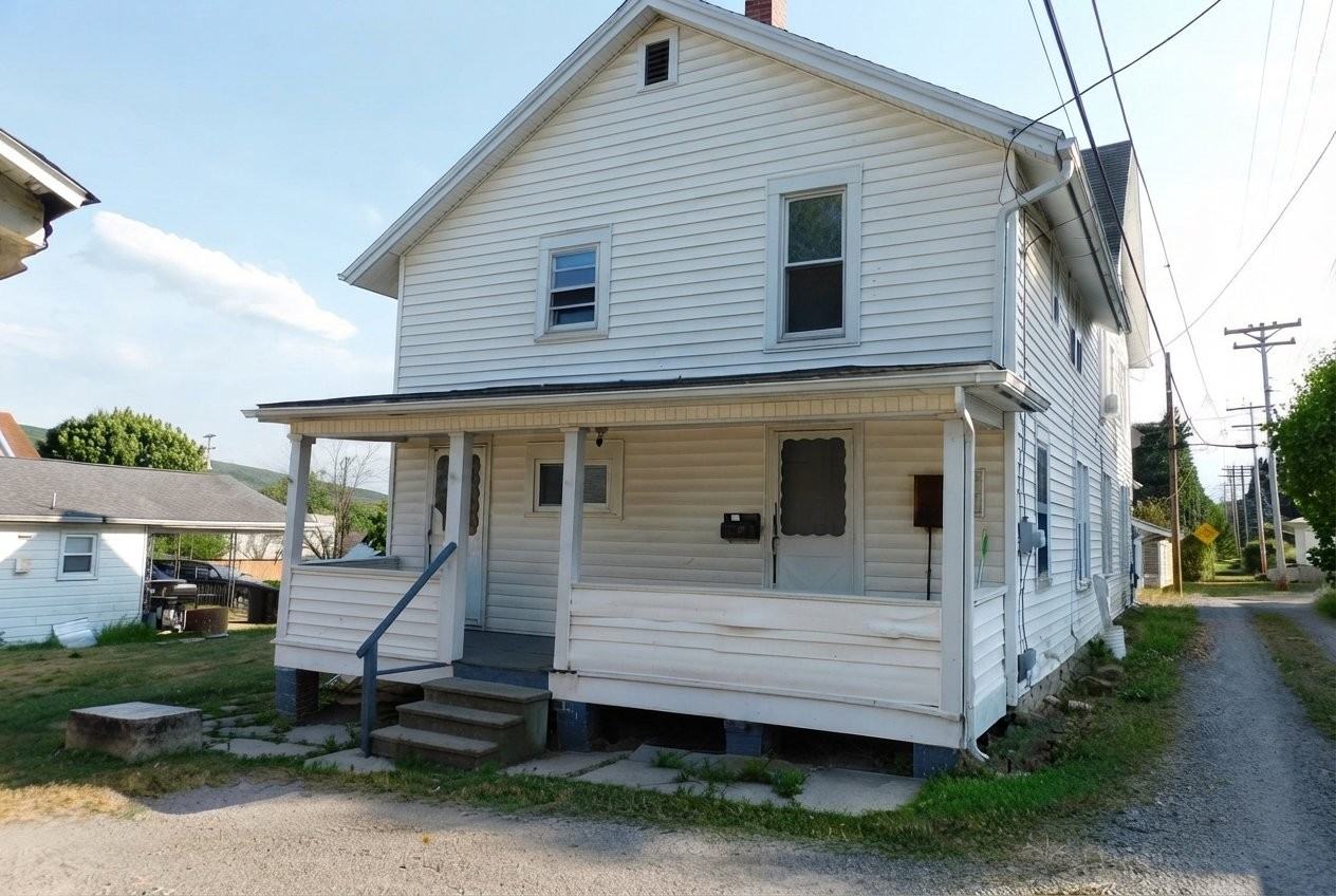1544 Logan Ave