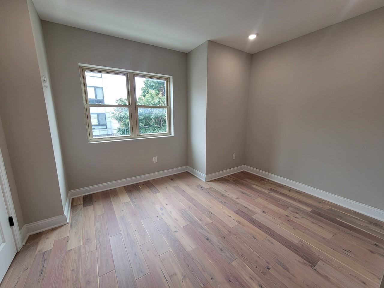 1702 S 22nd St #2 - Photo 3 of 8