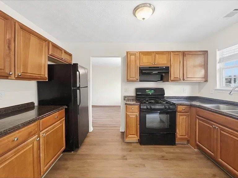 1842 Chasewood Park Dr - Photo 4 of 7
