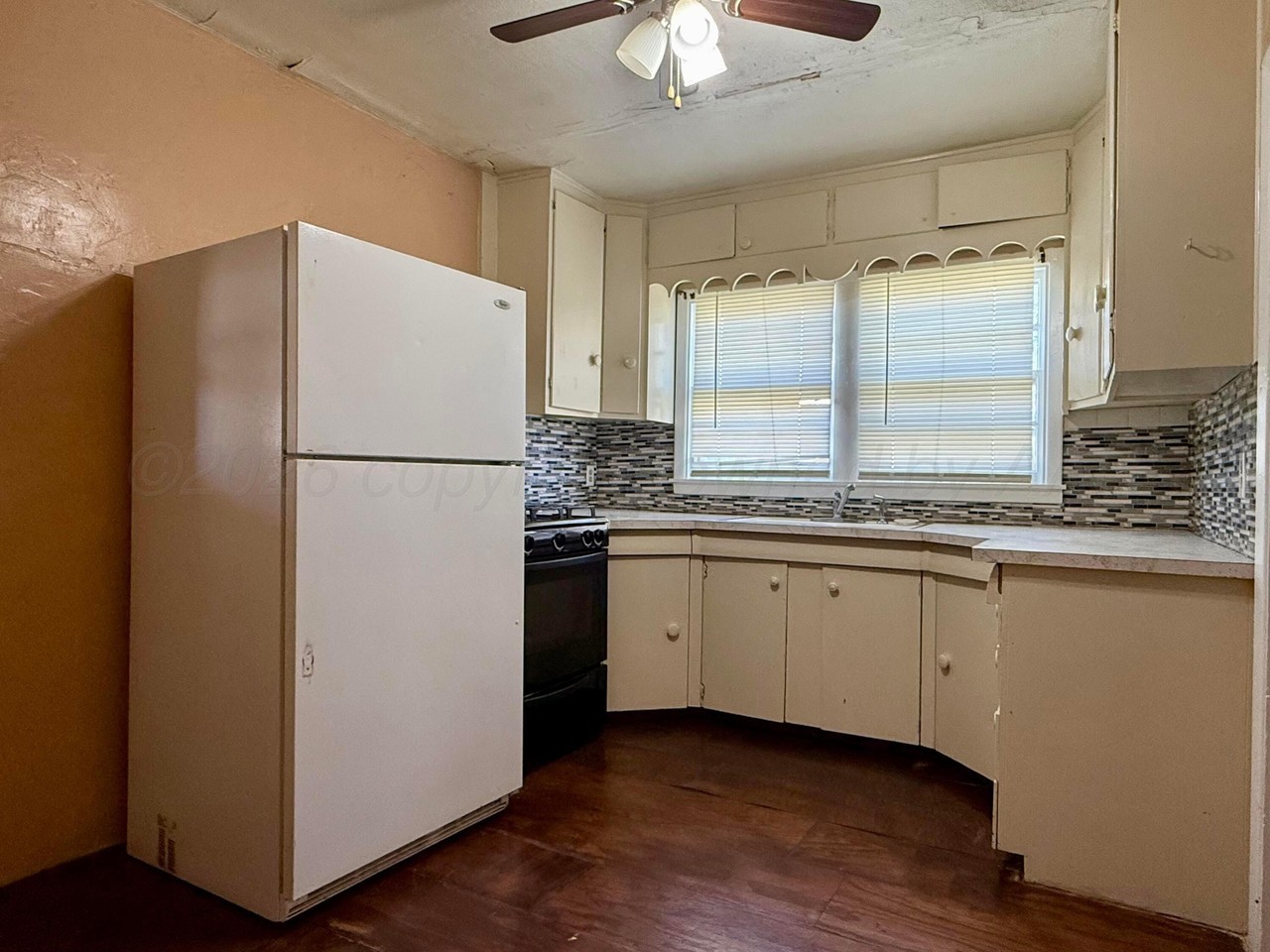 106 Peiffer St - Photo 4 of 7