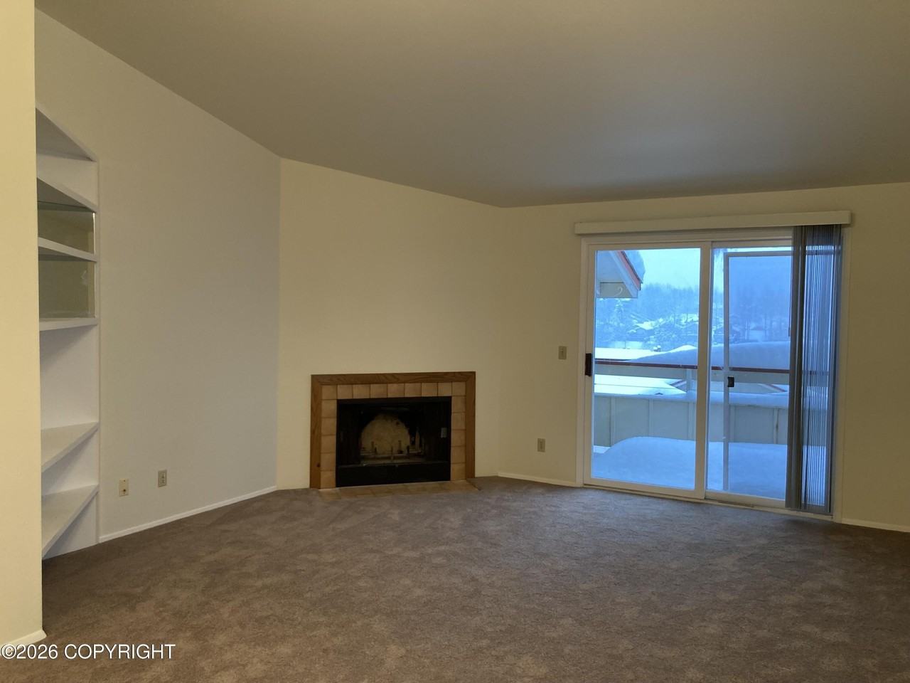 5620 E 40th Ave #C303 - Photo 2 of 12