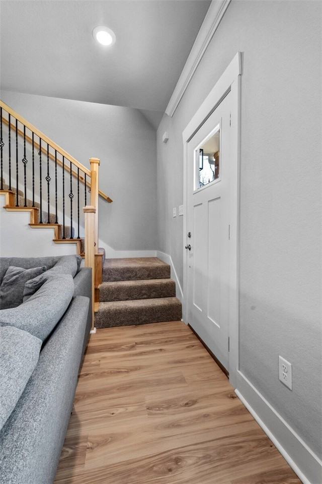 4 Audrey Ln - Photo 3 of 29