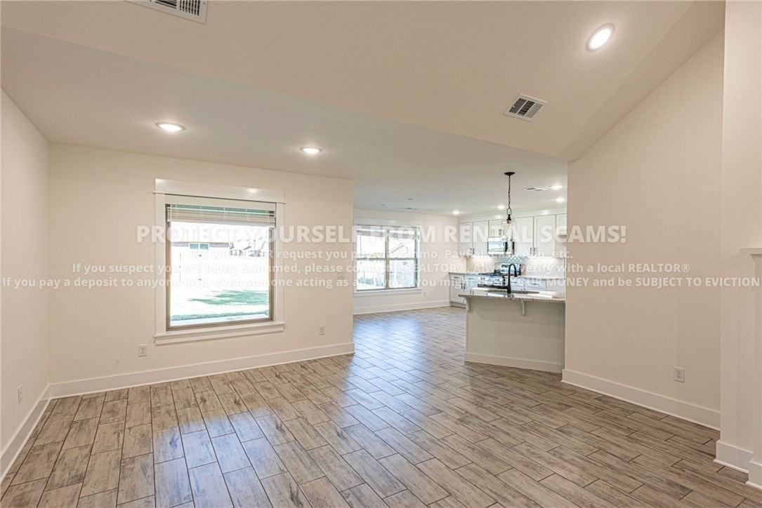 44 W Watson Ln - Photo 6 of 20