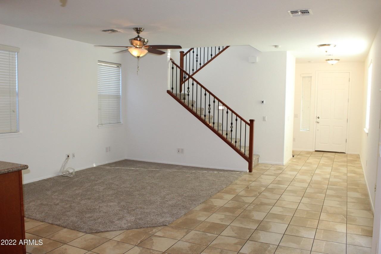 1768 W Seagull Ct - Photo 6 of 31