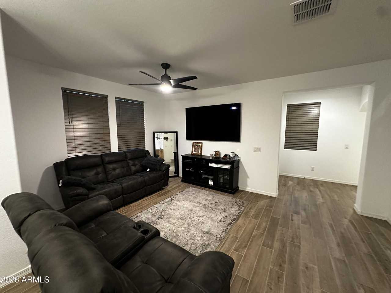 3757 N 100th Ave - Photo 4 of 26