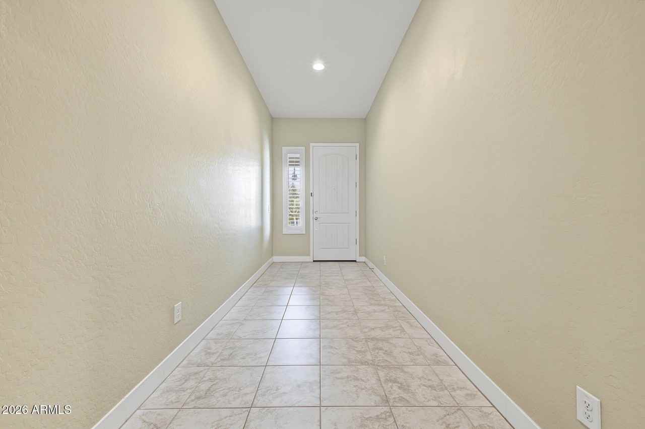 20547 E Via De Colina - Photo 5 of 40