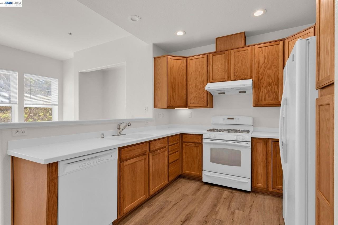 629 Artistic Pl - Photo 5 of 18