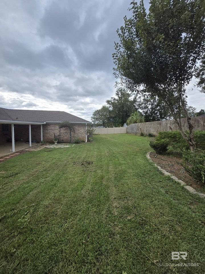 214 Black Oak Way - Photo 3 of 14