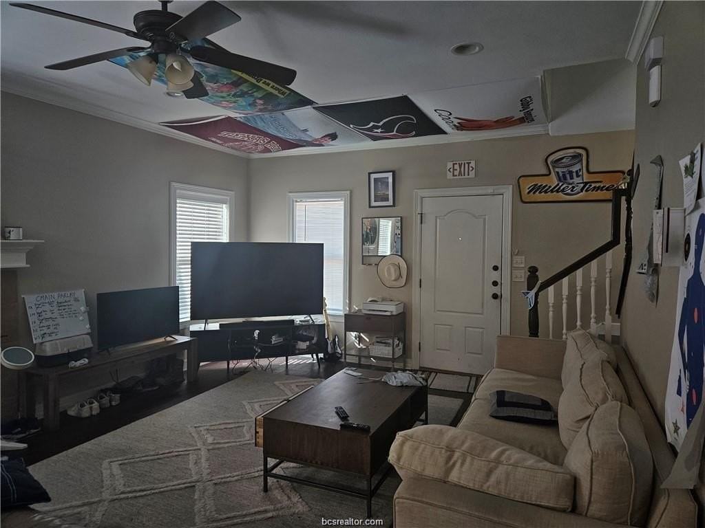 3701 College Main St - Photo 3 of 8