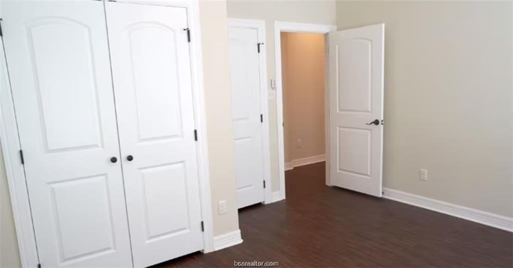 3701 College Main St - Photo 7 of 8
