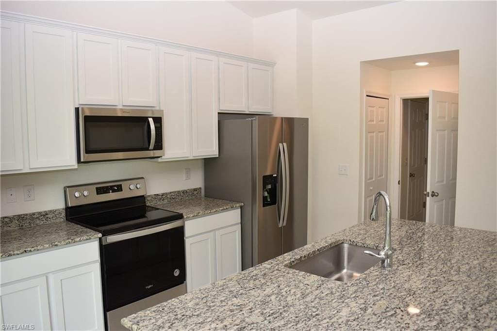 4436 Adelaide Ave - Photo 2 of 23