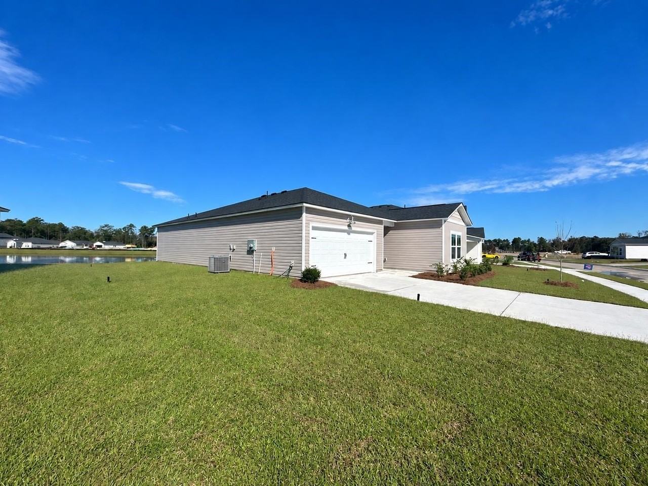 1261 Patchouli Dr - Photo 3 of 36