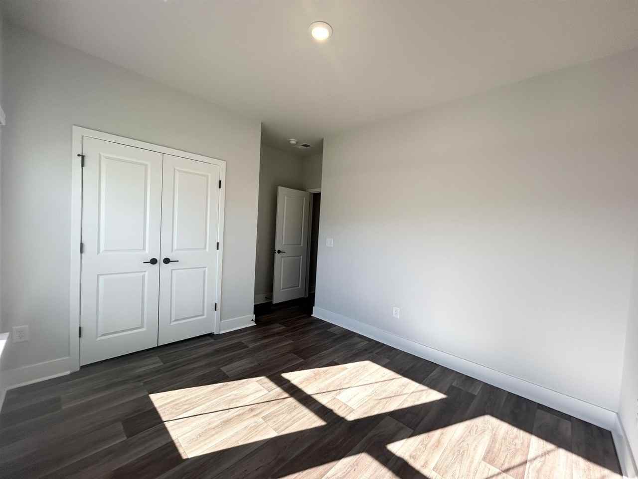 1261 Patchouli Dr - Photo 5 of 36