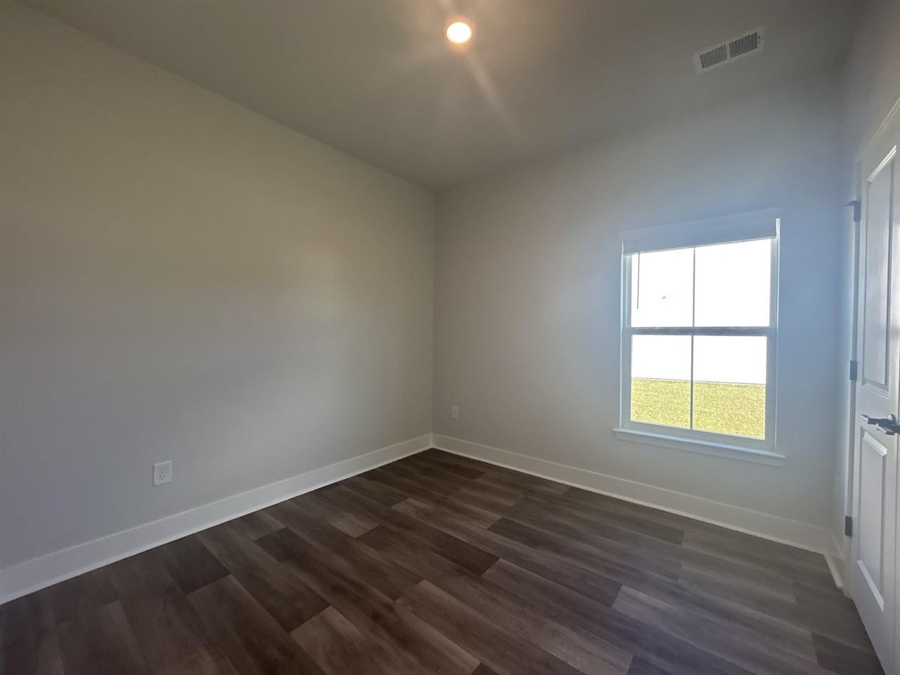 1261 Patchouli Dr - Photo 7 of 36