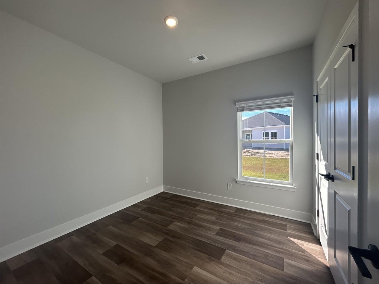 1264 Patchouli Dr - Photo 7 of 41