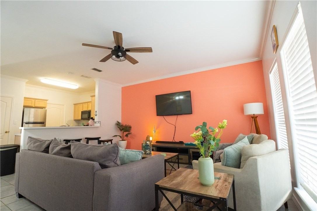 15110 Leeward Dr #103 - Photo 2 of 16