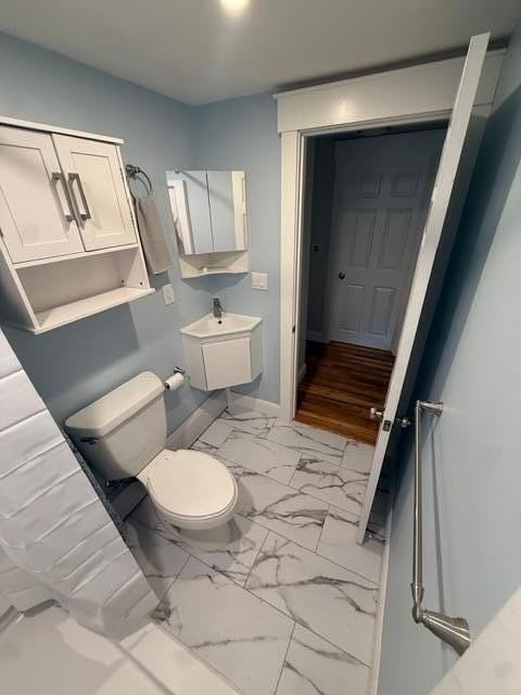 85 Cayuga Ave - Photo 6 of 17