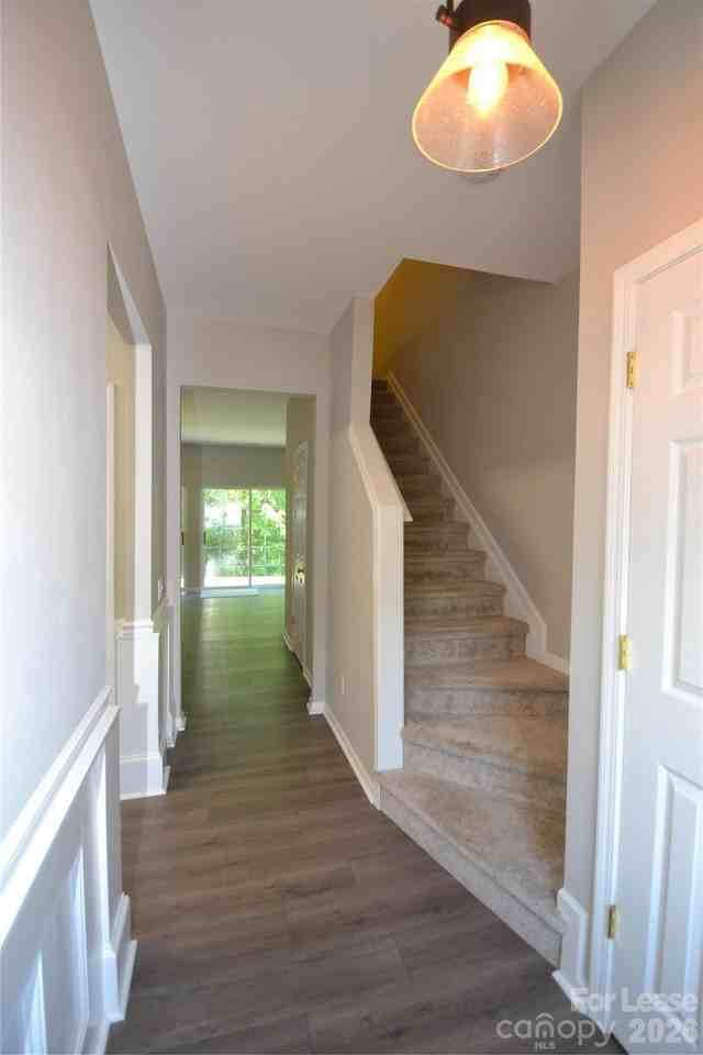 6655 Rothchild Dr - Photo 2 of 19
