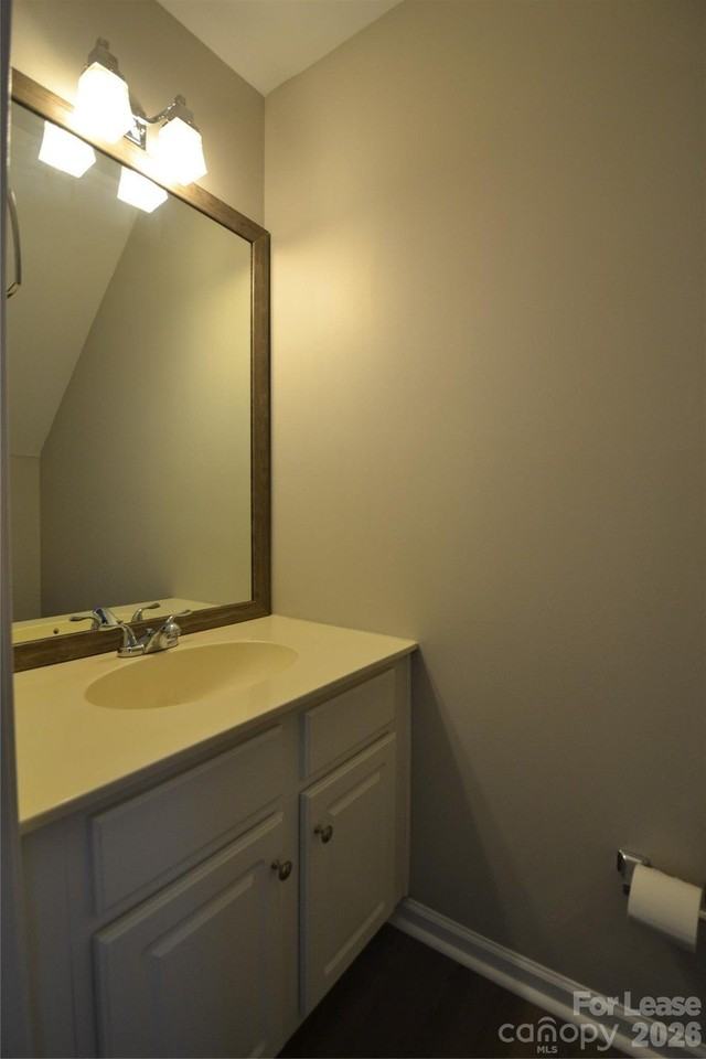 6655 Rothchild Dr - Photo 7 of 19