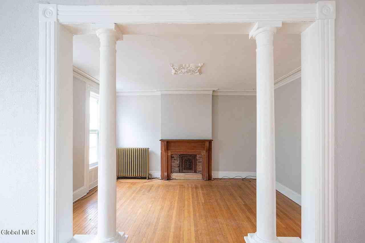 338 Madison Ave #2R - Photo 2 of 23