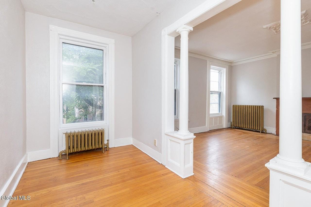 338 Madison Ave #2R - Photo 3 of 23