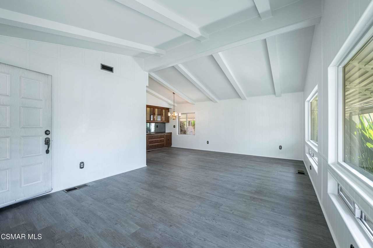 20 Tahquitz Ct #219 - Photo 6 of 50