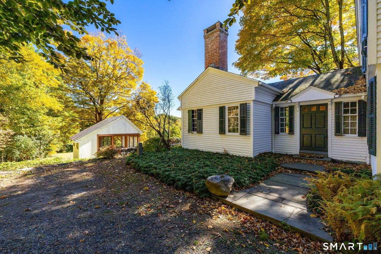 31 Knox Rd - Photo 3 of 35