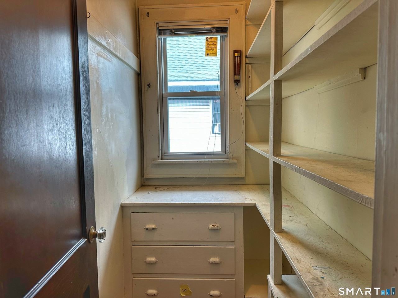 546 W Taft Ave - Photo 7 of 11