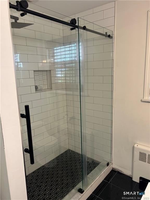 851 Pequot Ave - Photo 5 of 16