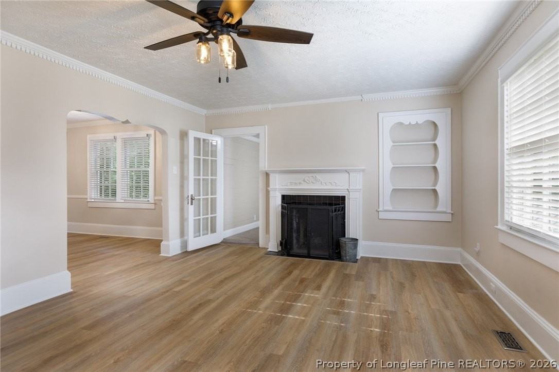 108 Crescent Ave - Photo 2 of 31