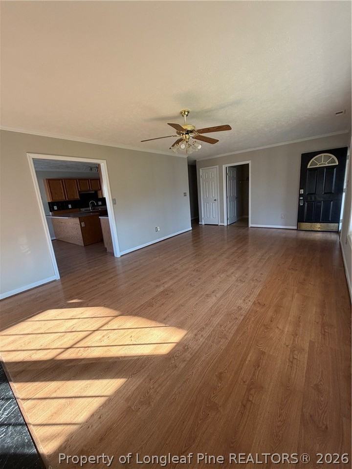 8432 Frenchorn Ln - Photo 3 of 14