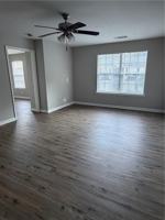 featured image of 1000 Stonehaven Cir #1004