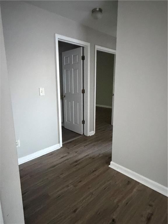 1000 Stonehaven Cir #1004 - Photo 2 of 10
