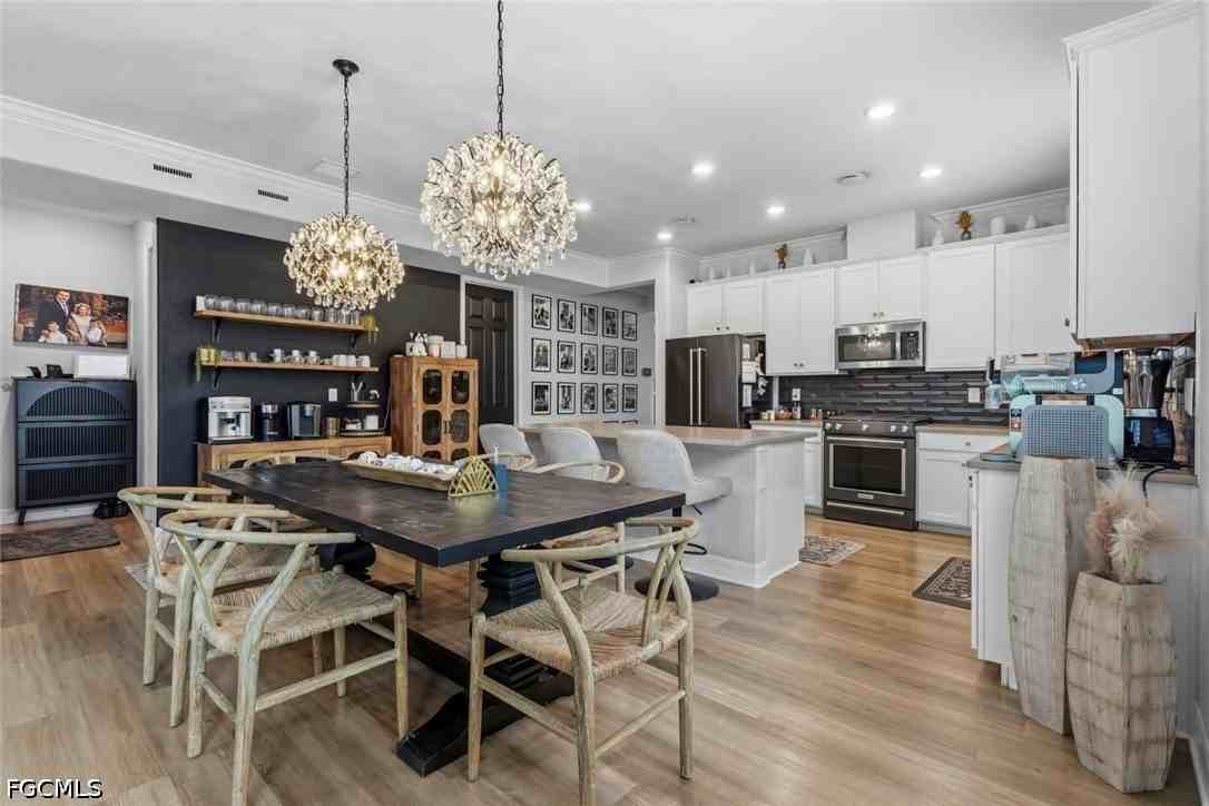 42211 Hammock Ln - Photo 5 of 43