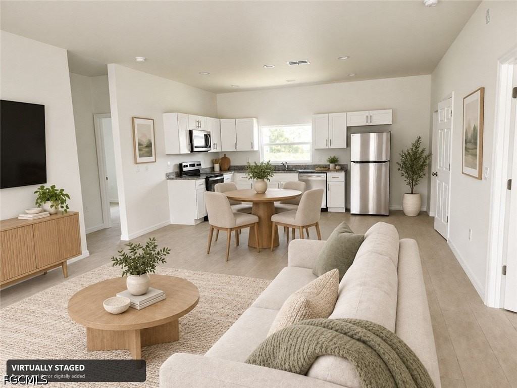 3208 48th St W - Photo 3 of 7
