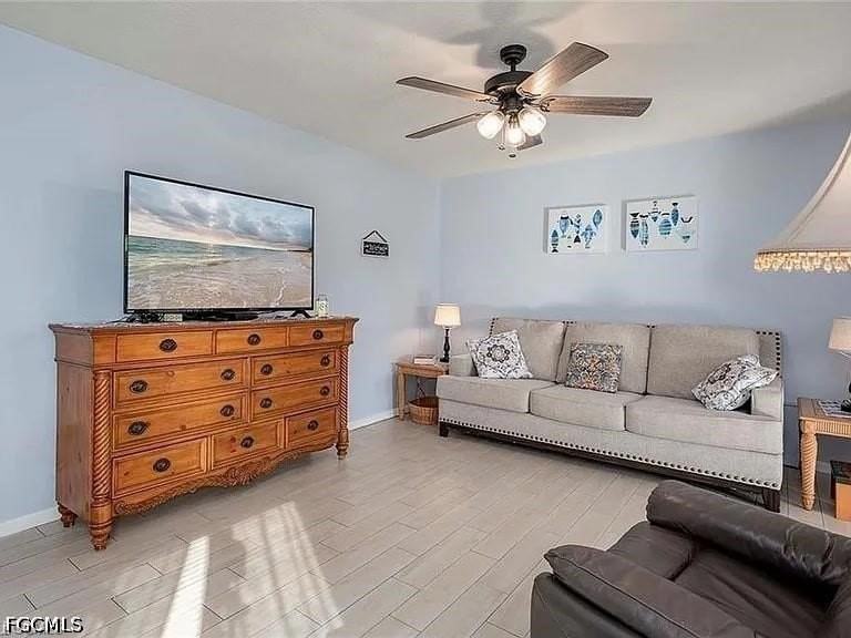 620 Joel Blvd - Photo 7 of 11