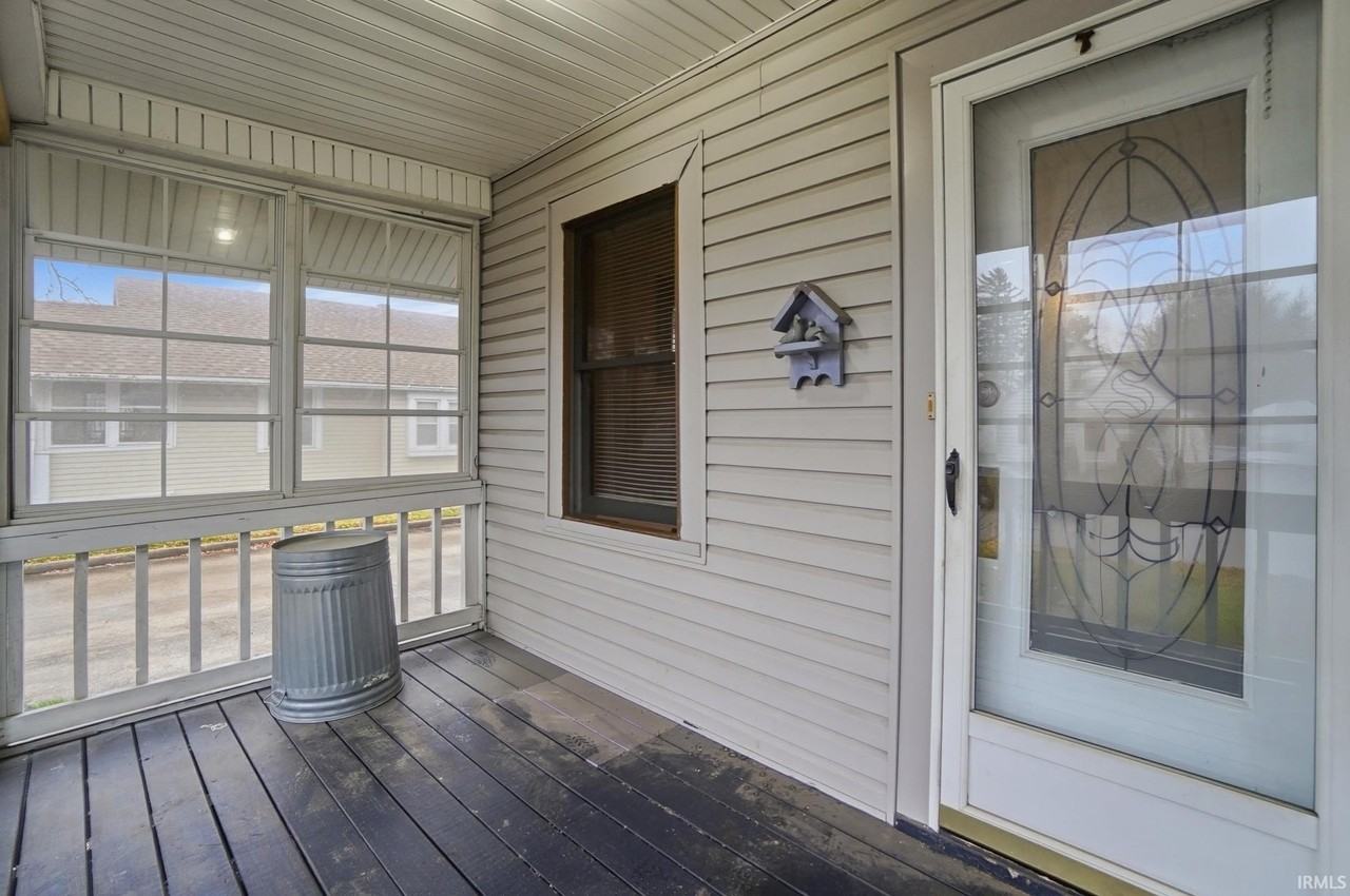 1239 Charlotte Ave - Photo 3 of 24