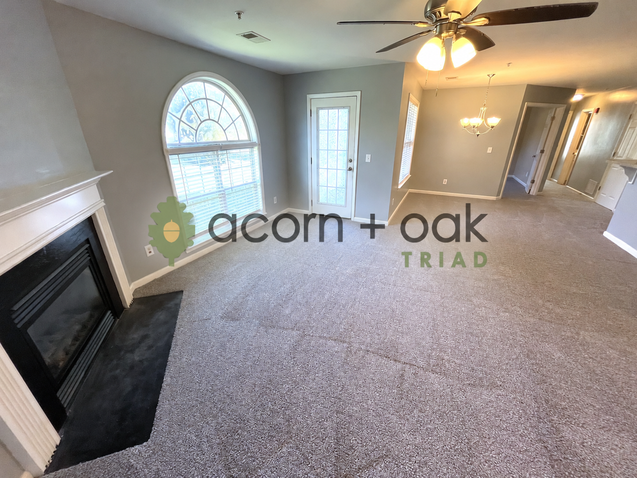 4702 Pennoak Ln - Photo 6 of 26