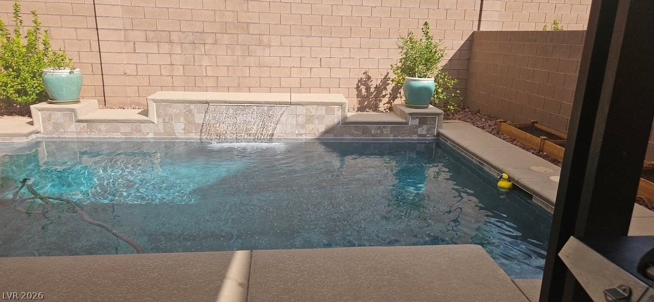 10334 Ironwood Pass Ave - Photo 2 of 37