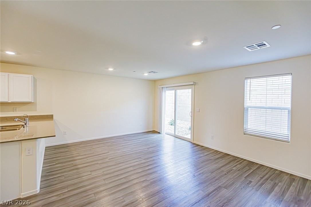 10145 Sangria Ridge St - Photo 5 of 34