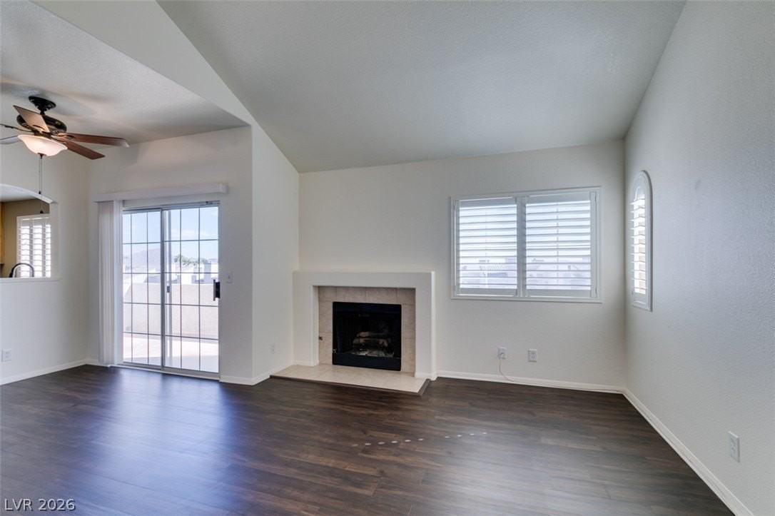 358 Seine Way #358 - Photo 4 of 34