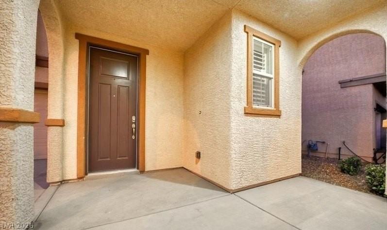 11216 Hedgemont Ave - Photo 3 of 17