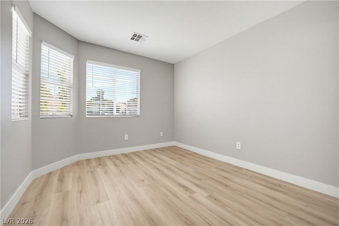 1421 Morning Crescent St - Photo 5 of 44