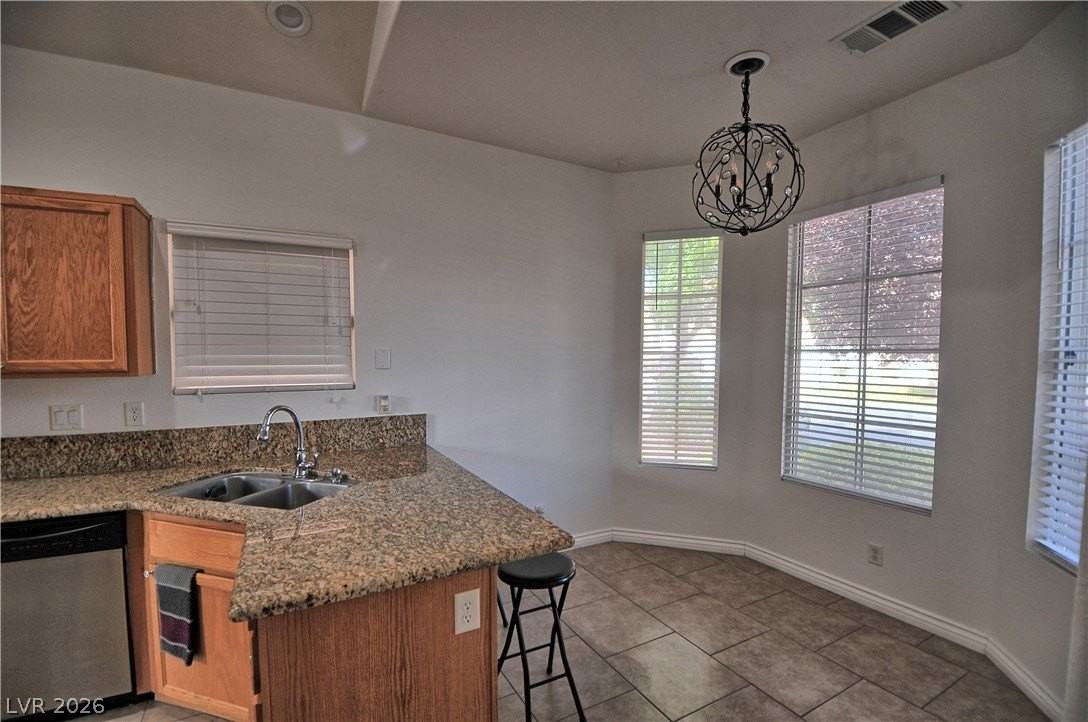 9218 Sleeping Tree St - Photo 5 of 19