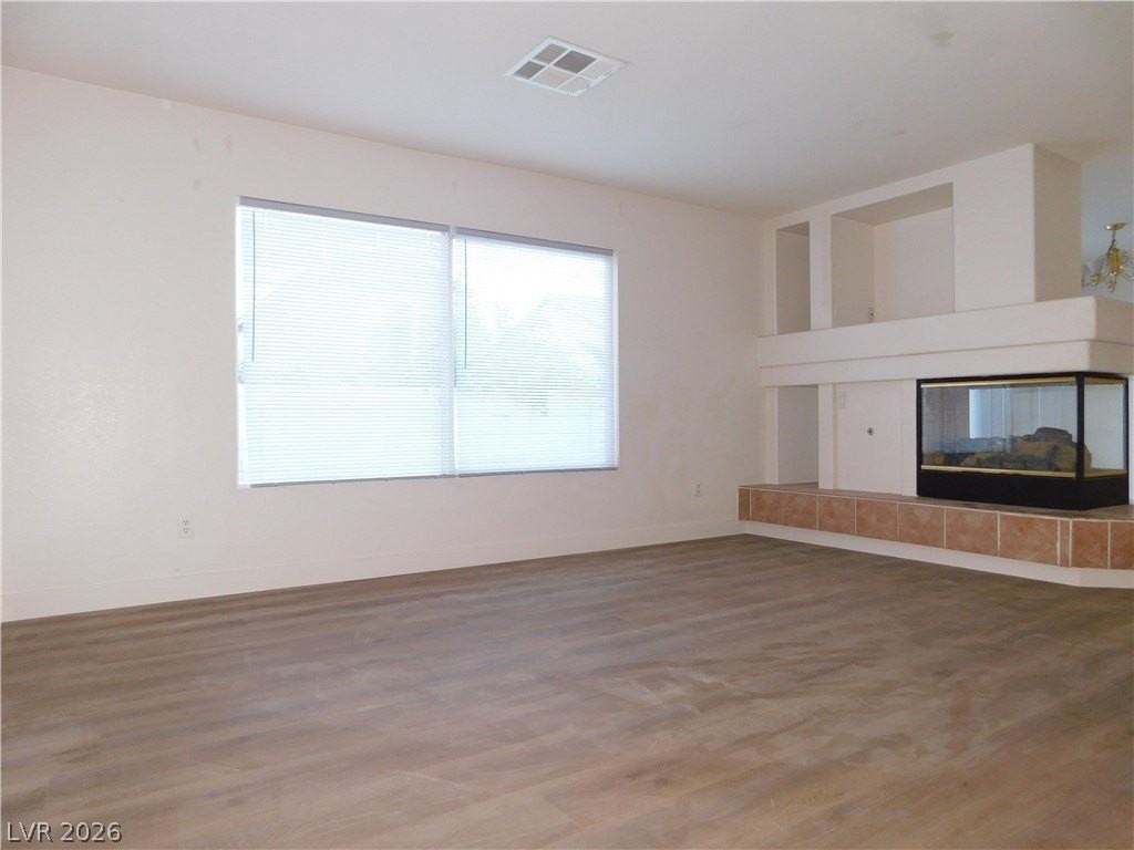 10062 Hermit Rapids Ave - Photo 4 of 31
