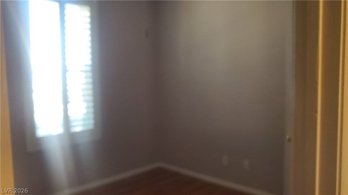 7471 Burnt Oak Ave - Photo 4 of 18